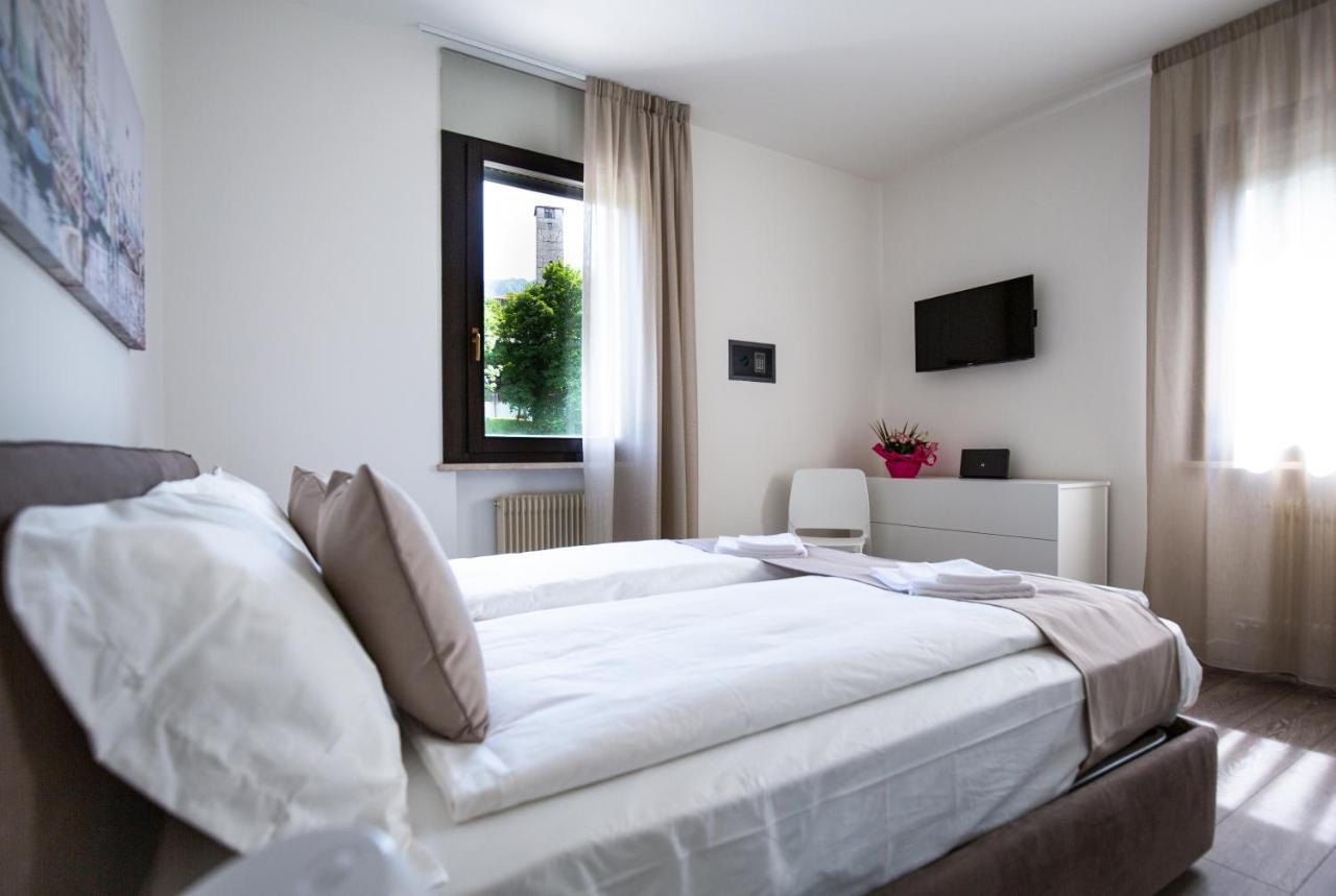Borgo Verticale Luxury Apartments Feltre Eksteriør bilde