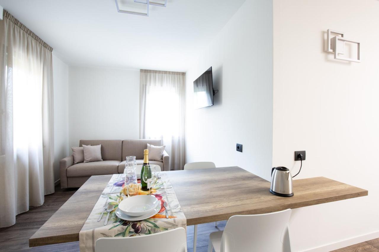 Borgo Verticale Luxury Apartments Feltre Eksteriør bilde