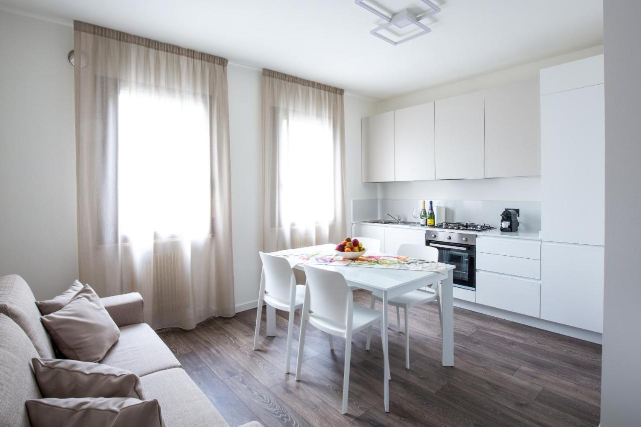 Borgo Verticale Luxury Apartments Feltre Eksteriør bilde
